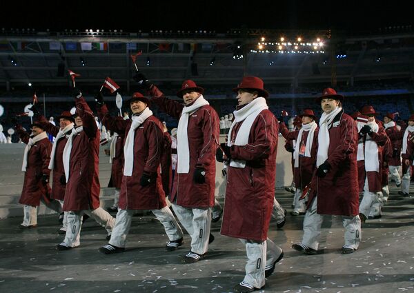 Форма олимпийской сборной Латвии 2006 года - Sputnik Латвия