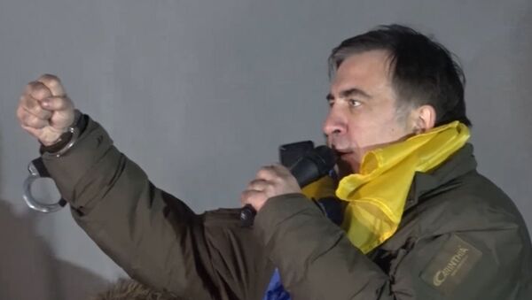 Саакашвили на митинге возле стен Верховной рады в Киеве - Sputnik Латвия