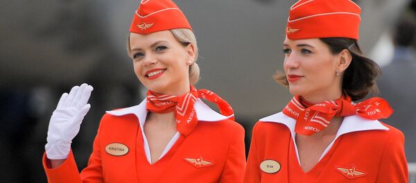 Стюардессы авиакомпании Аэрофлот Стюардессы авиакомпании Аэрофлот - Sputnik Latvija