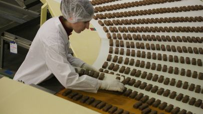 Работа кондитерской фабрики