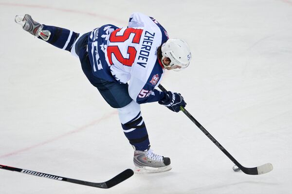 Хоккеист Николай Жердев Хоккеист Николай Жердев - Sputnik Латвия