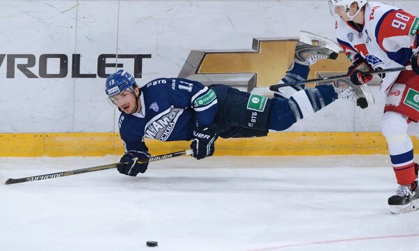 Хоккеист Николай Жердев Хоккеист Николай Жердев - Sputnik Латвия