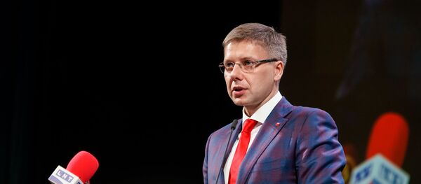 Нил Ушаков на съезде партии Согласие Нил Ушаков на съезде партии Согласие - Sputnik Latvija