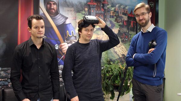 Эдгар Плотниекс, Леонард Квятковский и Андрей Бирзгалс Эдгар Плотниекс, Леонард Квятковский и Андрей Бирзгалс - Sputnik Латвия