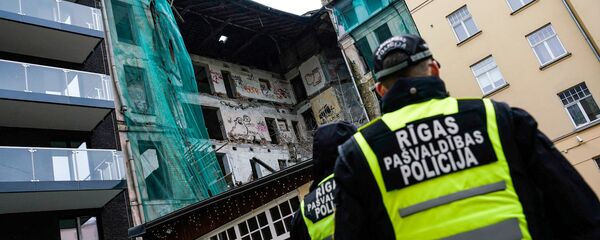 Обрушение здания в центре Риги - Sputnik Латвия