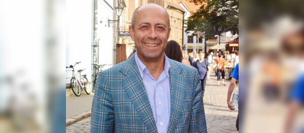 Председатель Комитета городской собственности Рижской думы Олег Буров Председатель Комитета городской собственности Рижской думы Олег Буров - Sputnik Latvija