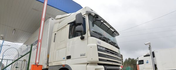 Фуры с российскими номерами скопились на белорусско-литовской границе - Sputnik Латвия