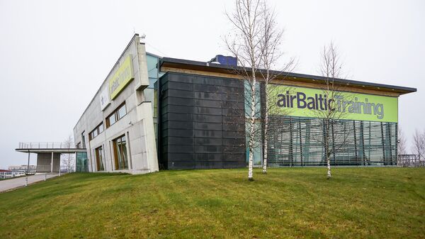 Тренировочный центр авиакомпании airBaltic - Sputnik Latvija