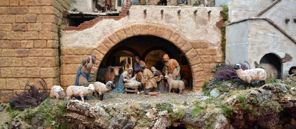 Madridē iekārtota tradicionālā Ziemassvētku aina - Sputnik Latvija