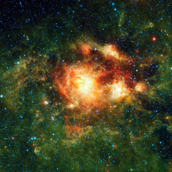 Образование массивных звезд из пыли и газа в центре облака NGC 3603 - Sputnik Латвия
