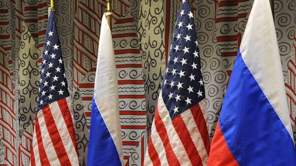 Флаги России и США - Sputnik Latvija
