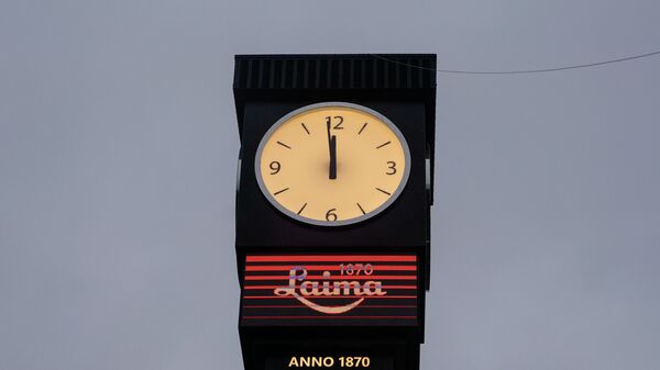 Часы каждый час будут играть известные мелодии Раймонда Паулса - Sputnik Латвия