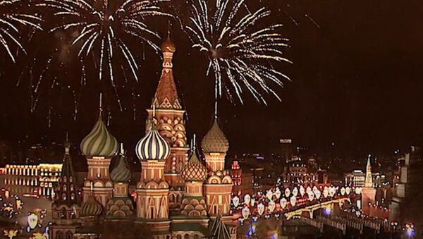 Как встретили Новый год в разных городах мира - Sputnik Latvija