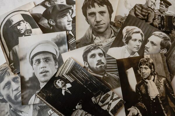 Открытки с кадрами из фильмов с участием Владимира Высоцкого - Sputnik Латвия