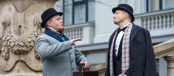 Персонажи рассказов Конан Дойля беседуют о рижской погоде Персонажи рассказов Конан Дойля беседуют о рижской погоде - Sputnik Latvija