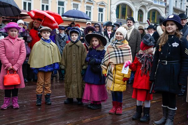 Конкурс на лучший костюм детских персонажей - Sputnik Латвия