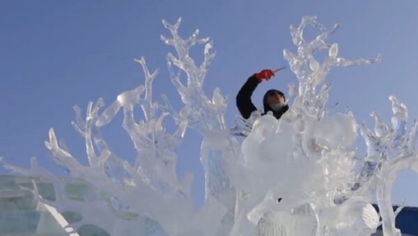 Международный конкурс ледяных скульптур в Харбине - Sputnik Латвия