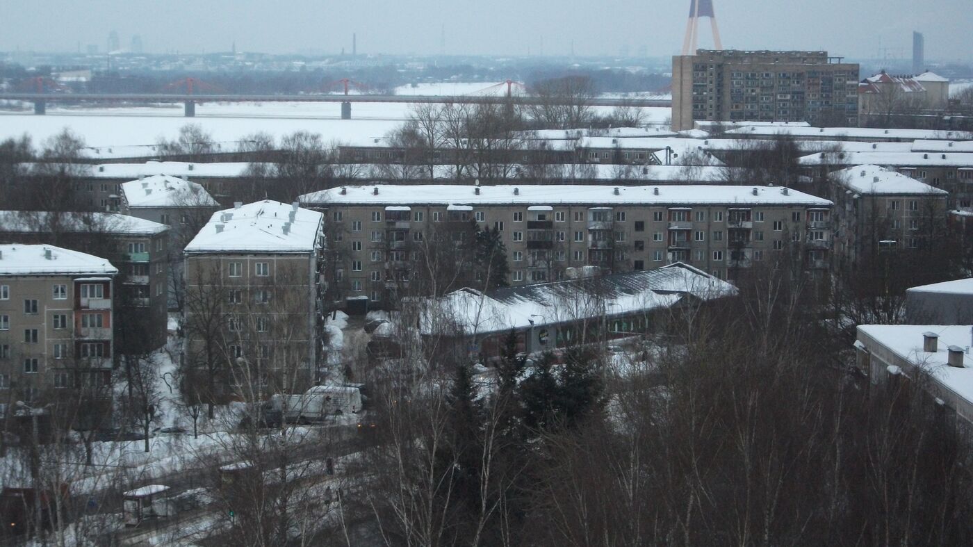 Жители Кенгарагса оказались заперты дома из-за лопнувшей трубы -  28.12.2021, Sputnik Латвия