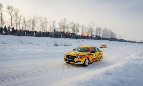 14 января на полигоне в селе Сосновка состоялась традиционная, 21-я по счету Гонка Чемпионов - Sputnik Латвия