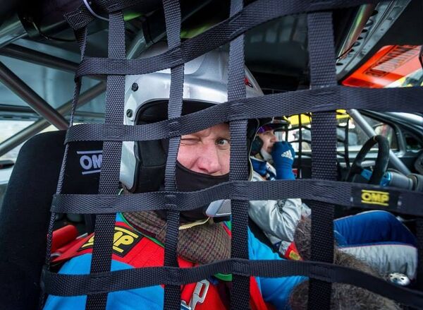 Главный тренер Лады Артис Аболс принял участие в гонке в качестве штурмана - Sputnik Латвия