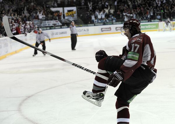 Континентальная хоккейная лига. Динамо (Рига) - СКА (Санкт-Петербург) 4:2 Континентальная хоккейная лига. Динамо (Рига) - СКА (Санкт-Петербург) 4:2 - Sputnik Латвия