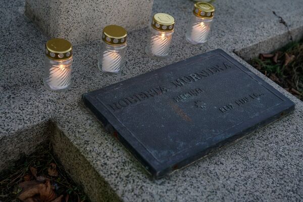 Памятное мероприятие, посвященное событиям 1991 года у моста в Вецмилгрависе, 16 января 2018 года - Sputnik Латвия