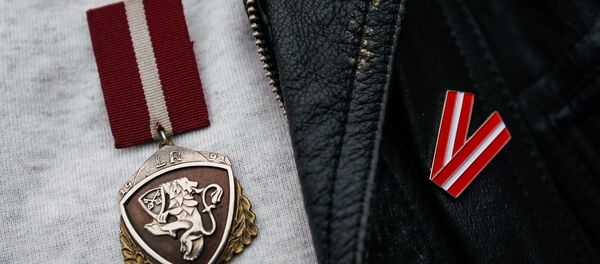 Памятная медаль защитника баррикад 1991 года - Sputnik Latvija