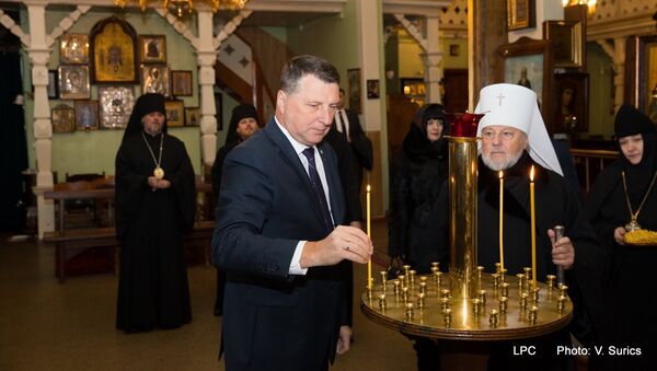 Президент Латвии Раймондс Вейонис нанес визит главе Латвийской православной церкви митрополиту Александру, 23 января 2018 года - Sputnik Латвия