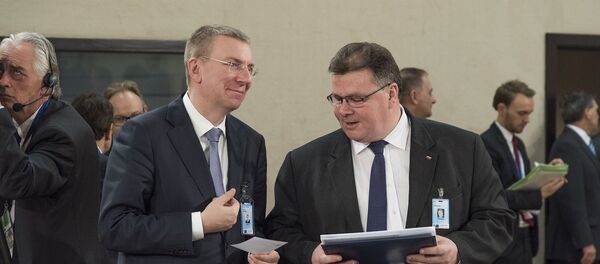 Министр иностранных дел Латвии Эдгарс Ринкевичс и министр иностранных дел Литвы Линас Линкявичюс - Sputnik Латвия
