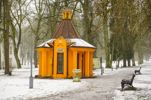 Прогулка по литовскому городу Бирштонас - Sputnik Латвия