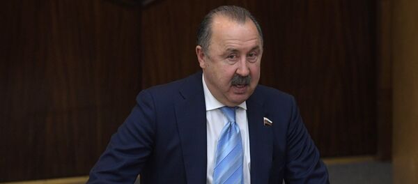 Заместитель председателя Комитета Государственной Думы РФ по физической культуре, спорту, туризму и делам молодежи Валерий Газзаев - Sputnik Латвия