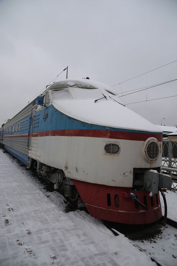Электропоезд ЭР200, музей железнодорожной техники на Рижском вокзале в Москве - Sputnik Латвия