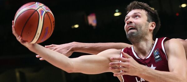 Баскетболист Кристапс Яниченокс Баскетболист Кристапс Яниченокс - Sputnik Латвия