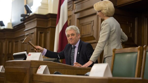 Спикер Палаты общин Джон Беркоу и спикер Сейма Инара Мурниеце, 14 февраля 2018 года - Sputnik Латвия