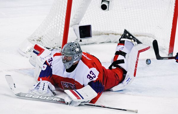 Вратарь сборной Чехии Павел Францоуз в полуфинальном матче Чехия - Россия по хоккею среди мужчин на XXIII зимних Олимпийских играх. Вратарь сборной Чехии Павел Францоуз в полуфинальном матче Чехия - Россия по хоккею среди мужчин на XXIII зимних Олимпийских играх. - Sputnik Латвия