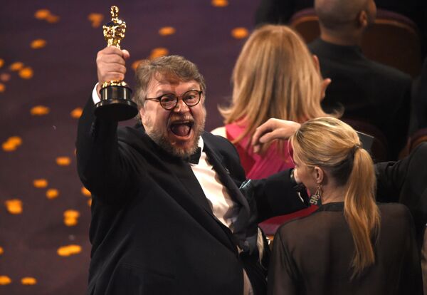 Giljermo del Toro atzīts par labāko režisoru. - Sputnik Latvija