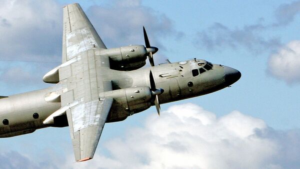 Военно-транспортный самолет Ан-26 - Sputnik Латвия