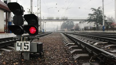 Железнодорожный светофор. Архивное фото