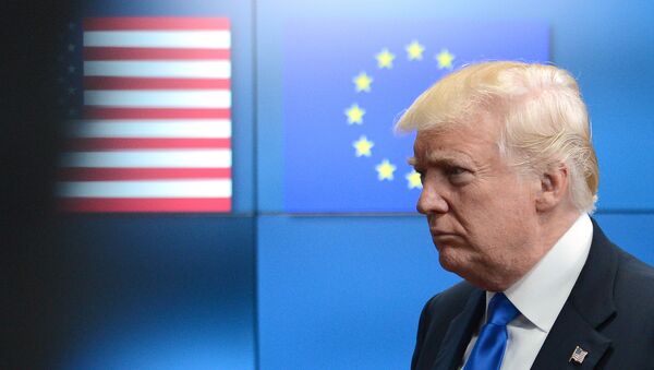Президент США Дональд Трамп встретился с лидерами ЕС в Брюсселе - Sputnik Латвия