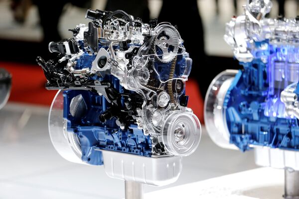 Двигатель Ford на автосалоне Geneva International Motor Show 2018 в Женеве, Швейцария - Sputnik Латвия