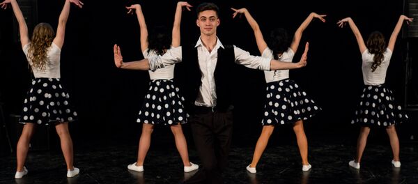 23-й Международный балтийский фестиваль балета. Открытие фестиваля в здании Рижского железнодорожного вокзала 23-й Международный балтийский фестиваль балета. Открытие фестиваля в здании Рижского железнодорожного вокзала - Sputnik Латвия