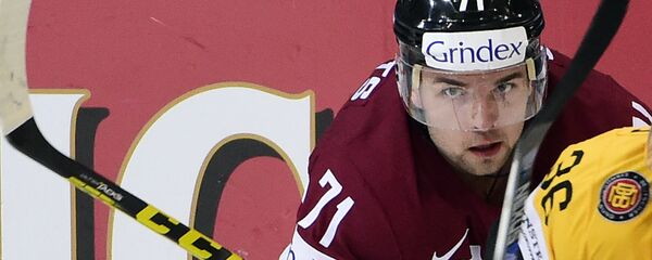 Хоккеист Робертс Букартс - Sputnik Латвия