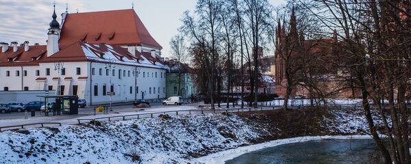 Вид Старого Вильнюса ранней весной Вид Старого Вильнюса ранней весной - Sputnik Latvija