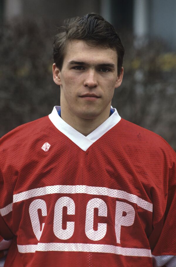 Хоккеисту Сергею Наумову – пятьдесят - Sputnik Латвия