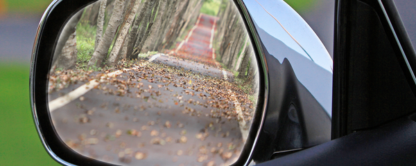 Зеркало заднего вида автомобиля Зеркало заднего вида автомобиля - Sputnik Latvija