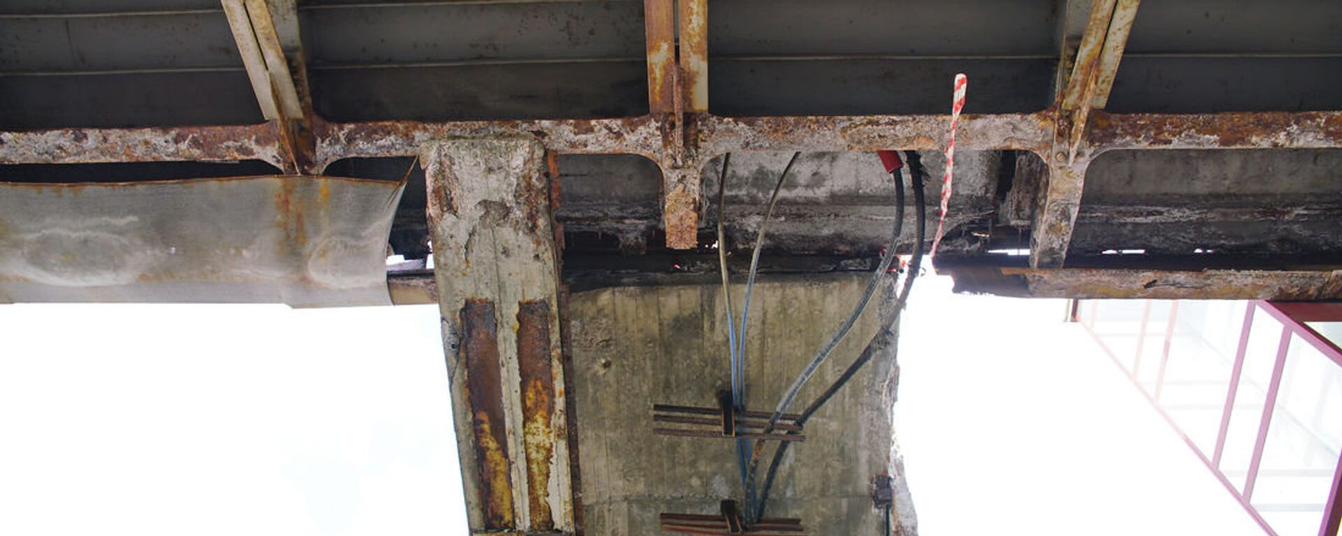 Вантовый мост в Риге перед ремонтом - Sputnik Латвия, 1920, 28.11.2023