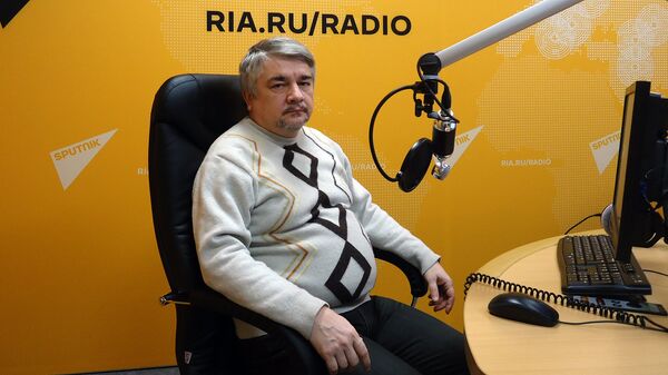Политолог Ростислав Ищенко  - Sputnik Латвия