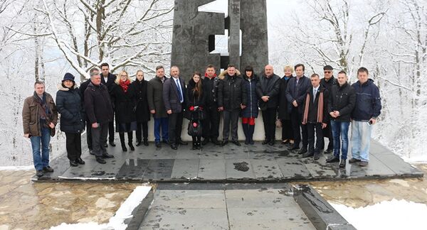 Участники конференции по защите памятников в Белграде Участники конференции по защите памятников в Белграде - Sputnik Латвия
