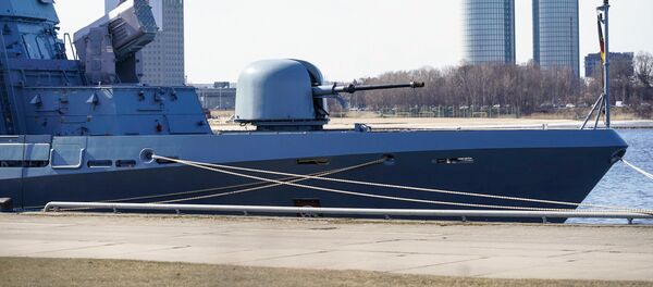 Датский фрегат HDMS Niels Juel и германский корвет FGS Erfurt в рижском пассажирском порту - Sputnik Латвия