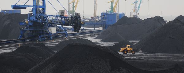 Работа морского торгового порта Усть-Луга Работа морского торгового порта Усть-Луга - Sputnik Latvija